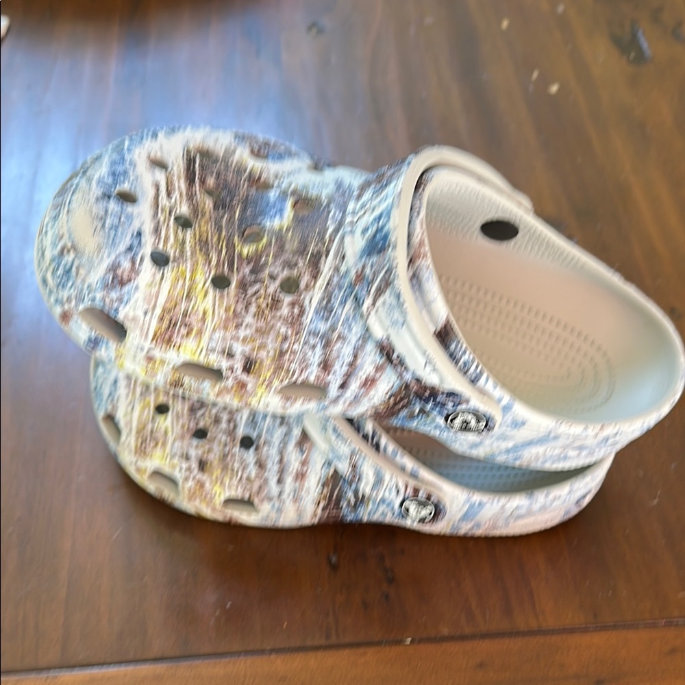 CROCS White and Blue Athletic Shoes with Ventilation - Picture 6 of 6